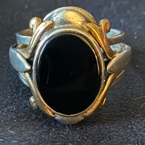 Mens Onyx, Gold, Silver and Ring.